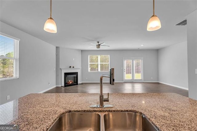 6920 OAK VALLEY Drive, Douglasville, GA 30134