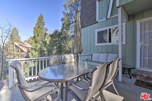 888 Grass Valley Road, Lake Arrowhead, CA 92352