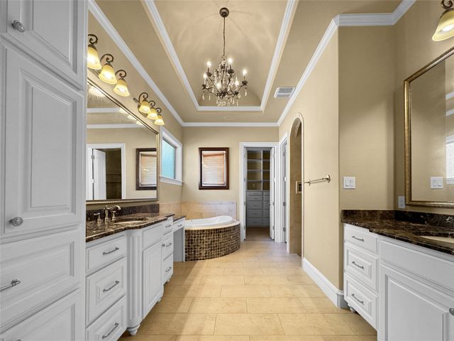 5064 Copperglen Circle, Colleyville, TX 76034