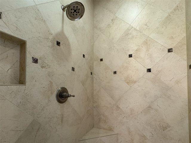 5064 Copperglen Circle, Colleyville, TX 76034