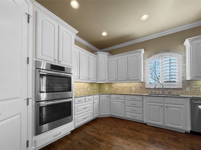 5064 Copperglen Circle, Colleyville, TX 76034