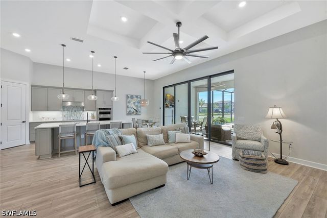 17673 Kinzie LN, Estero, FL 33928