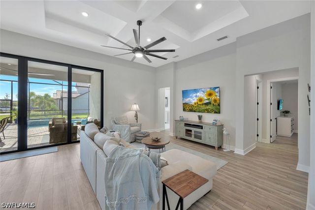 17673 Kinzie LN, Estero, FL 33928