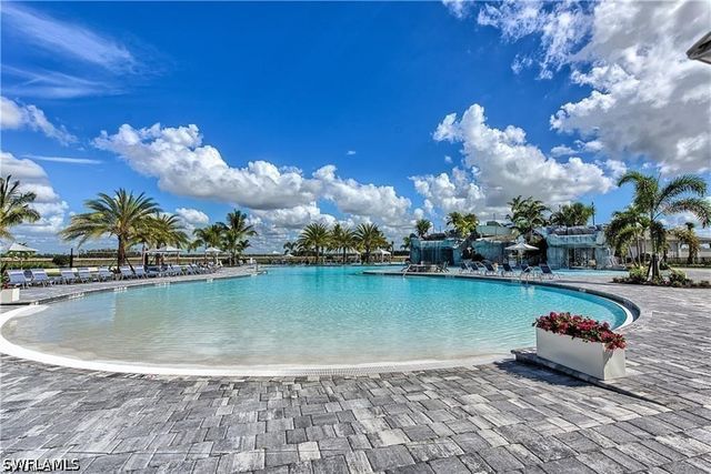 17673 Kinzie LN, Estero, FL 33928