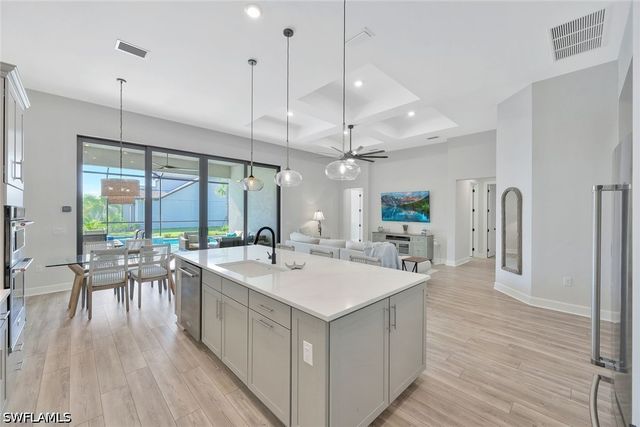 17673 Kinzie LN, Estero, FL 33928