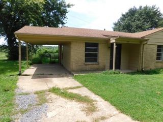 1969 Dorchester Drive, Southaven, MS 38671
