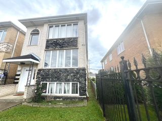 7445 W Belmont Avenue 1, Chicago, IL 60634