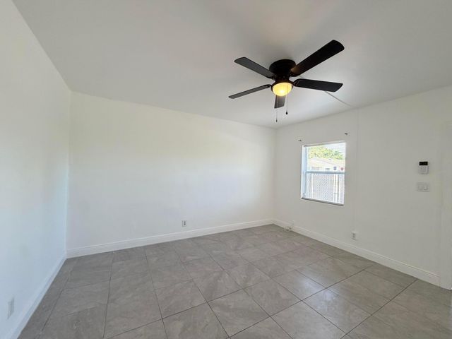 1010 Grant Street, West Palm Beach, FL 33407