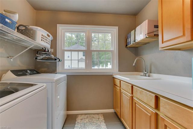 3796 River Oak CIR, Virginia Beach, VA 23456