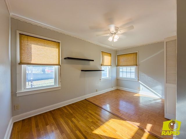 220 N Broadway Street, Mertzon, TX 76941