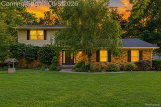 6218 McKenzie Drive, Mundy Township, MI 48507