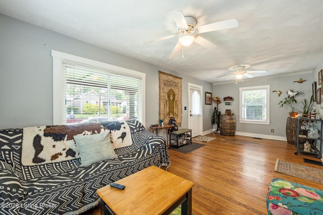 922 W Evelyn Ave, Louisville, KY 40215