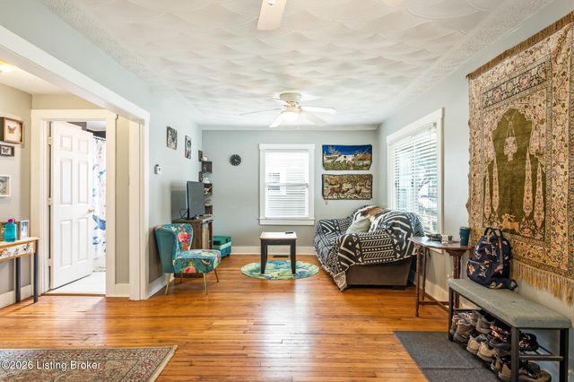 922 W Evelyn Ave, Louisville, KY 40215