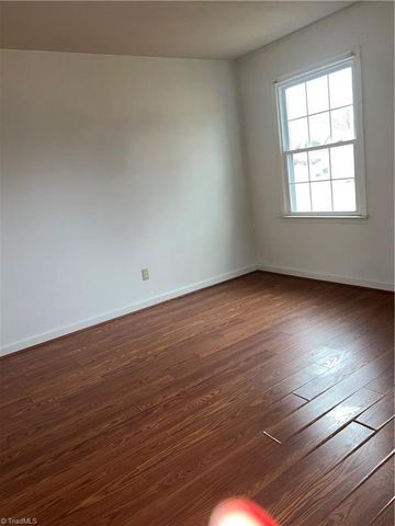 198 Green Knolls Drive, Eden, NC 27288