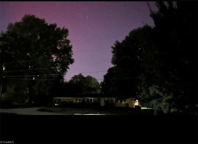 198 Green Knolls Drive, Eden, NC 27288