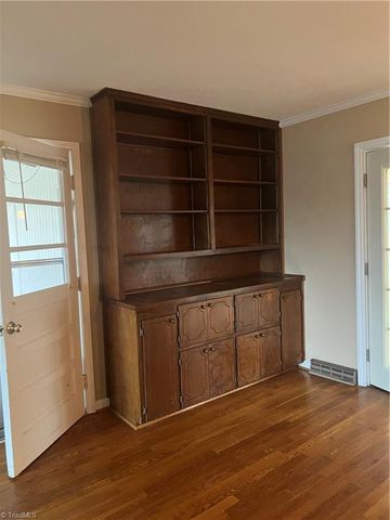 198 Green Knolls Drive, Eden, NC 27288