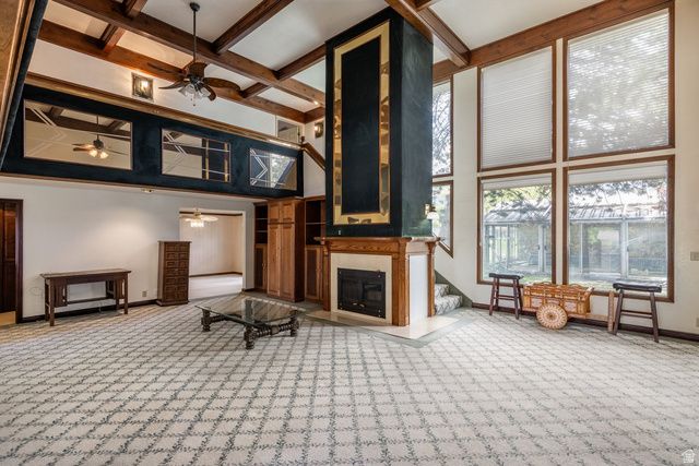 5529 S WOODCREST DR, Holladay, UT 84117