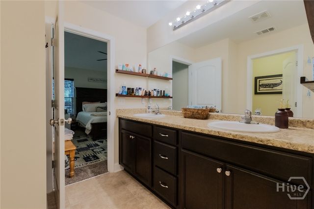 41 Horizon Lane, Richmond Hill, GA 31324