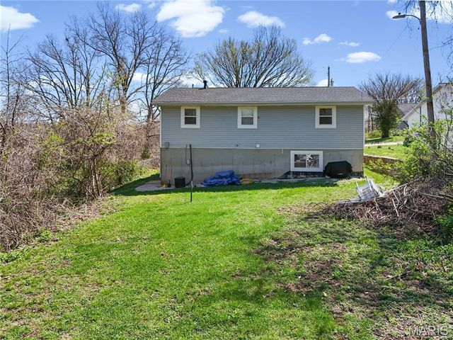 706 Bogy Street, De Soto, MO 63020
