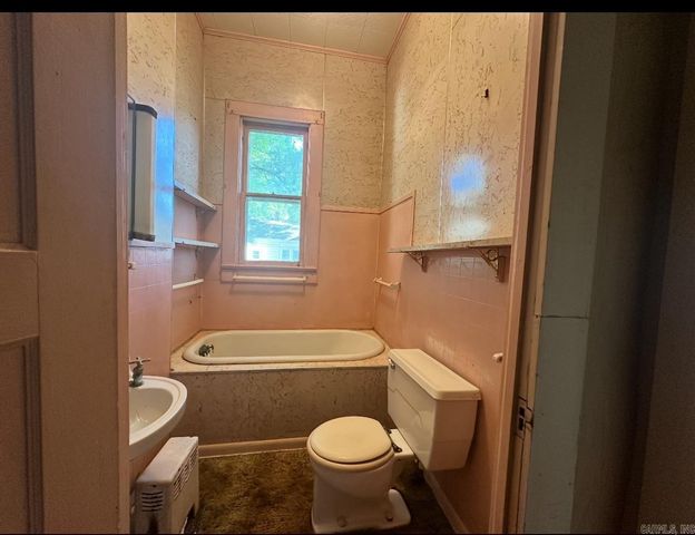 202 N Elm Street, Bald Knob, AR 72010