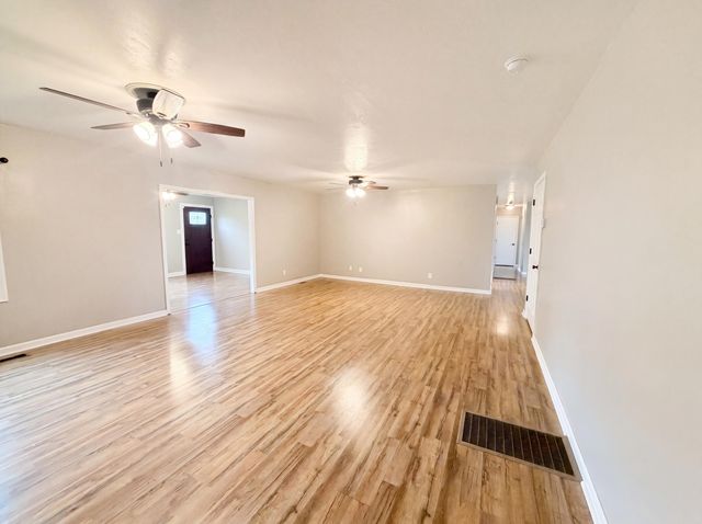144 Lizzie Wallin, Crab Orchard, KY 40419