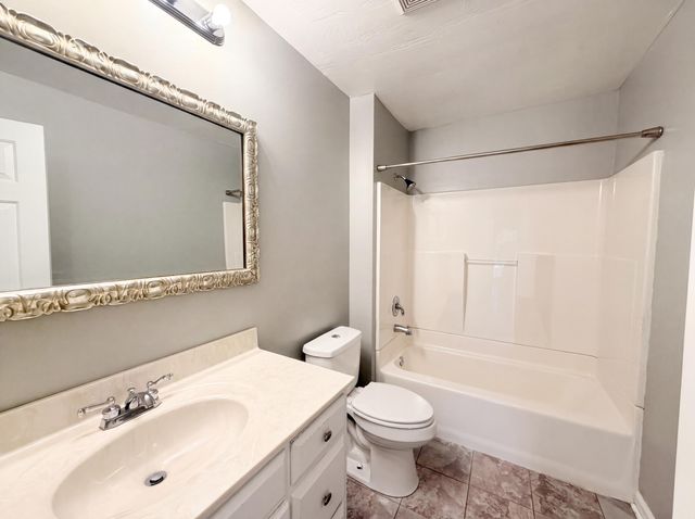 144 Lizzie Wallin, Crab Orchard, KY 40419