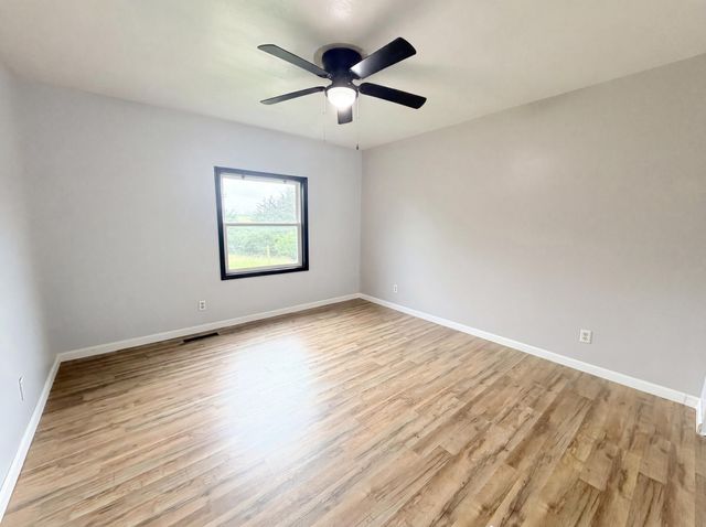 144 Lizzie Wallin, Crab Orchard, KY 40419