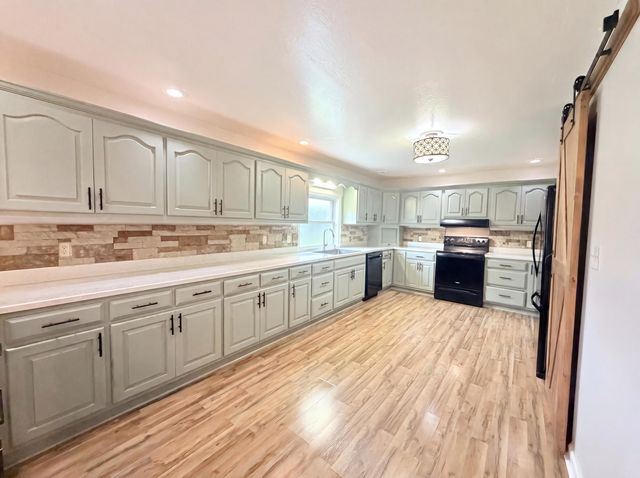 144 Lizzie Wallin, Crab Orchard, KY 40419