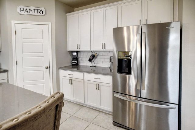 210 Cold Spring LOOP, Bastrop, TX 78602