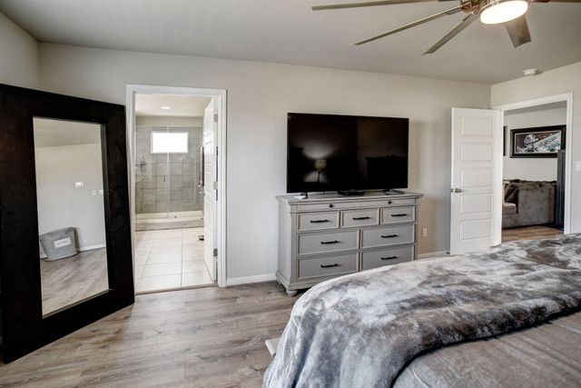 210 Cold Spring LOOP, Bastrop, TX 78602