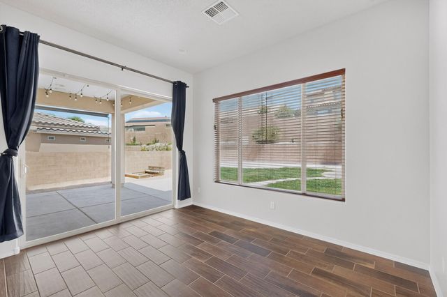 4020 Colina Roja Lane NE, Rio Rancho, NM 87124