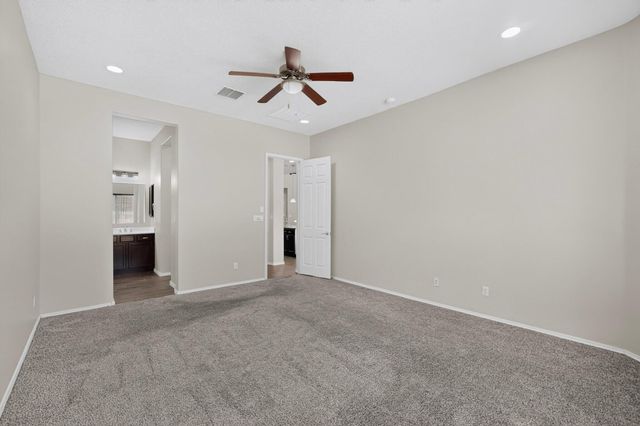 4020 Colina Roja Lane NE, Rio Rancho, NM 87124
