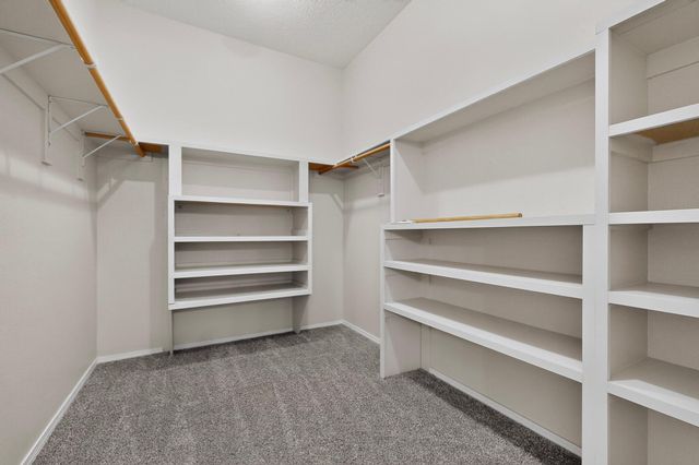 4020 Colina Roja Lane NE, Rio Rancho, NM 87124