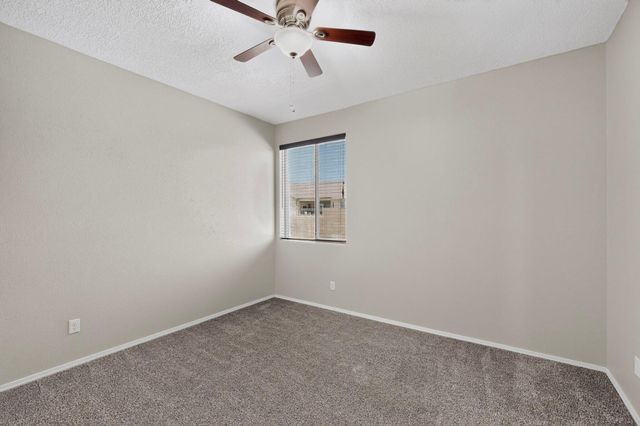 4020 Colina Roja Lane NE, Rio Rancho, NM 87124