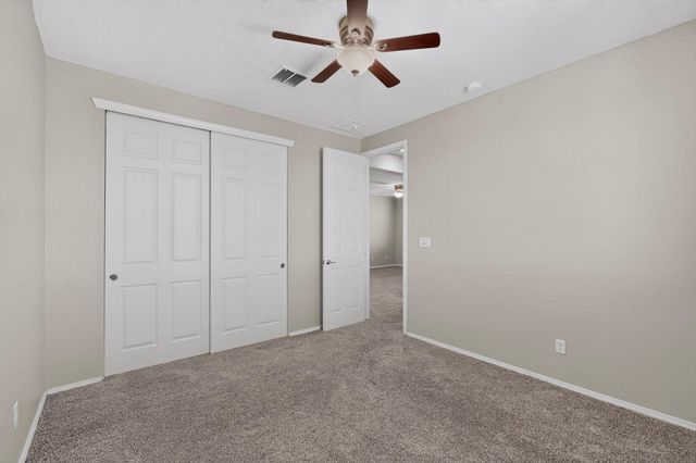 4020 Colina Roja Lane NE, Rio Rancho, NM 87124