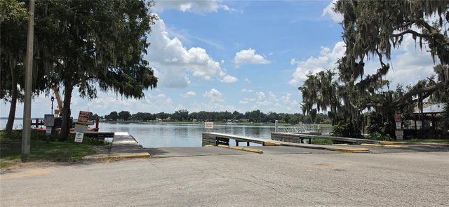 817 OAKS SHORES ROAD, Leesburg, FL 34748