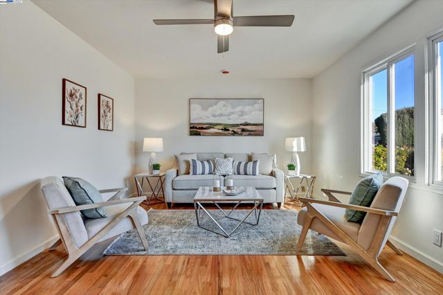 15377 Churchill St, San Leandro, CA 94579