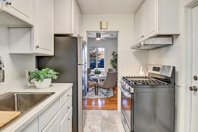 15377 Churchill St, San Leandro, CA 94579