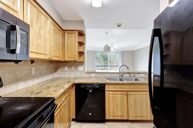 2038 Alta Meadows Lane 1508, Delray Beach, FL 33444