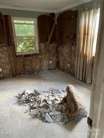 1124 Riverside Drive, Charlotte, NC 28214