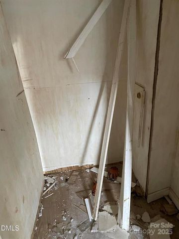 1124 Riverside Drive, Charlotte, NC 28214