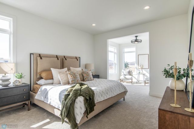 5116 Mira Way W, West Fargo, ND 58078