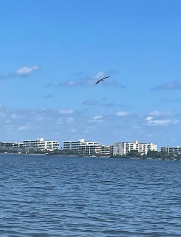 1516 S LAKESIDE Drive 107, Lake Worth Beach, FL 33460