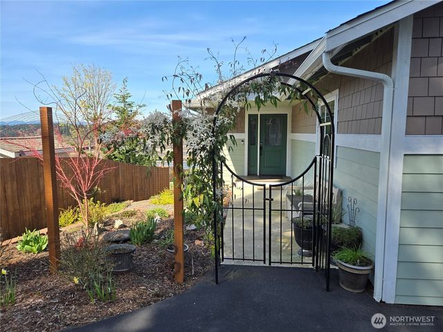 1106 Fairmount Ave, Shelton, WA 98584