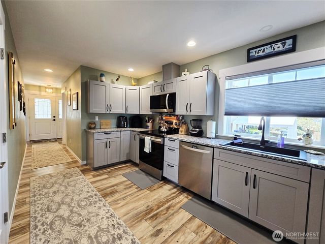 1106 Fairmount Ave, Shelton, WA 98584