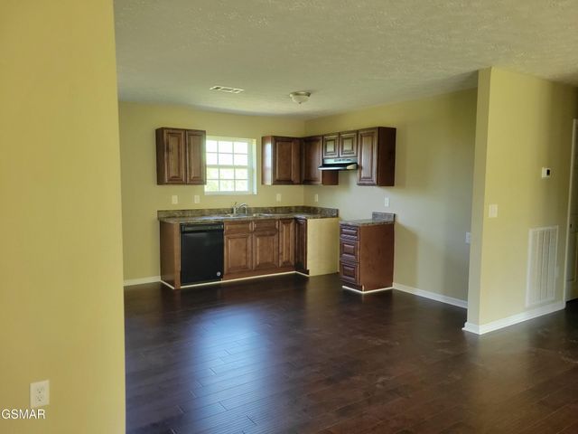 3236 Sandpiper Court, Kodak, TN 37764