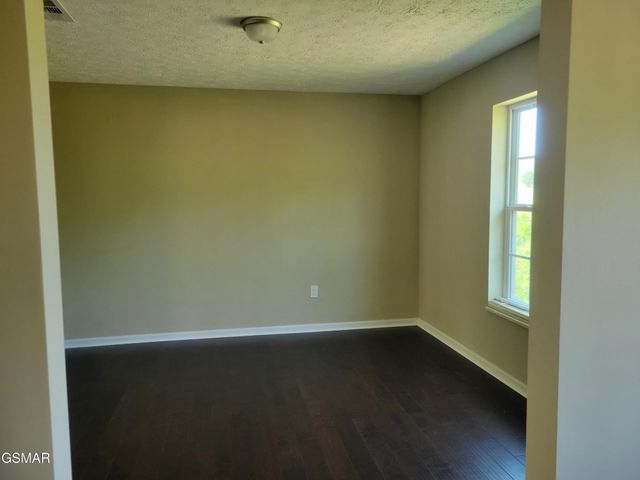 3236 Sandpiper Court, Kodak, TN 37764