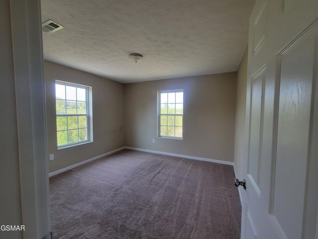 3236 Sandpiper Court, Kodak, TN 37764