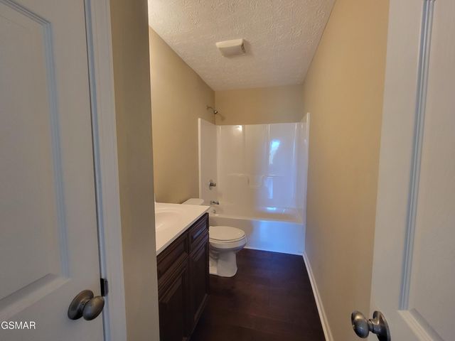 3236 Sandpiper Court, Kodak, TN 37764