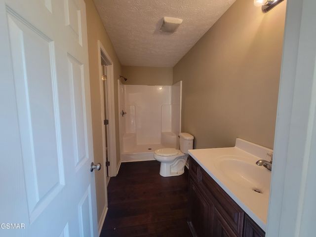 3236 Sandpiper Court, Kodak, TN 37764